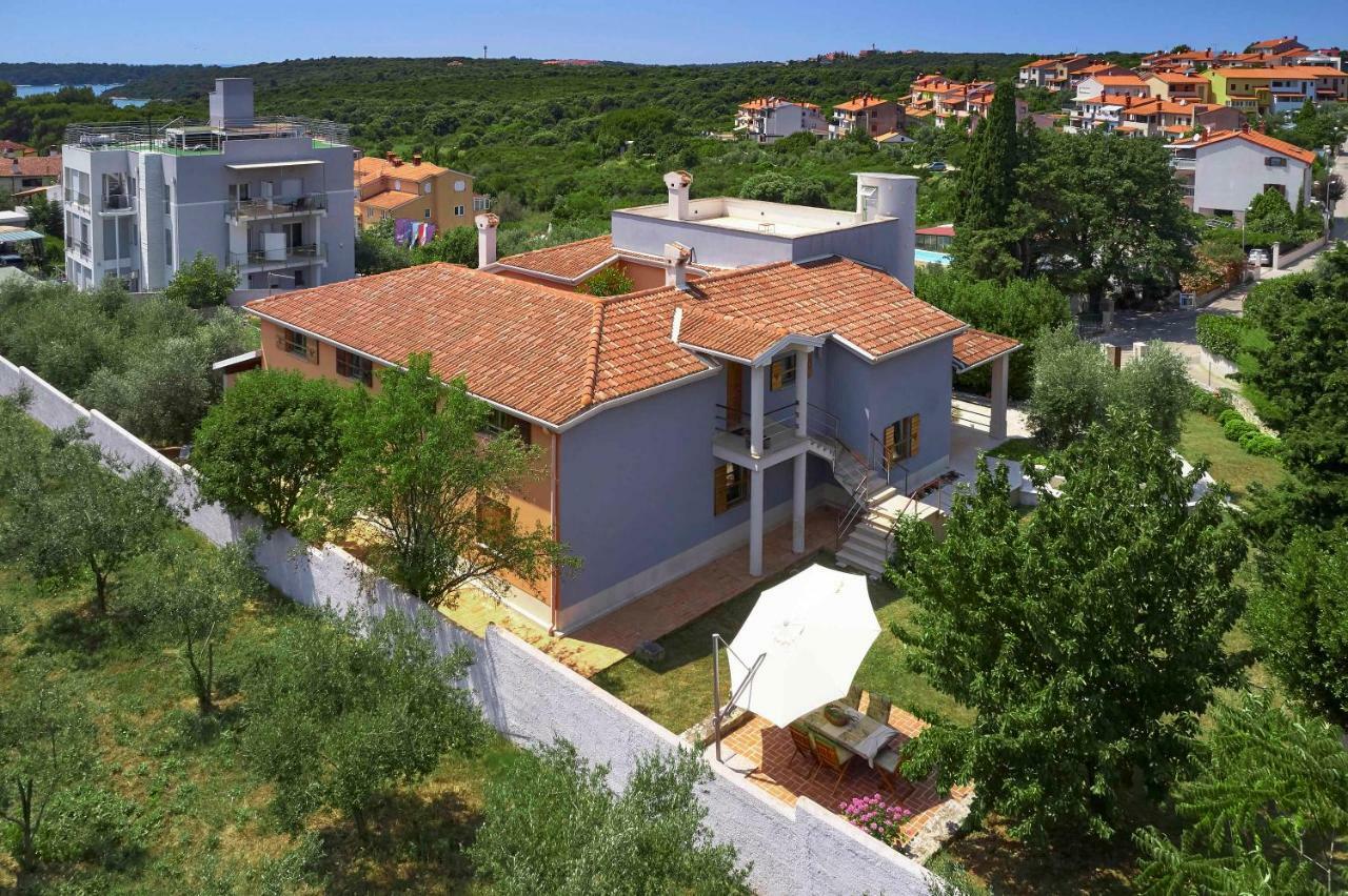 Villa Giardina Apartments Vinkuran Exterior photo